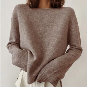 Jenni Kayne Everyday Sweater in Taupe. Size Small